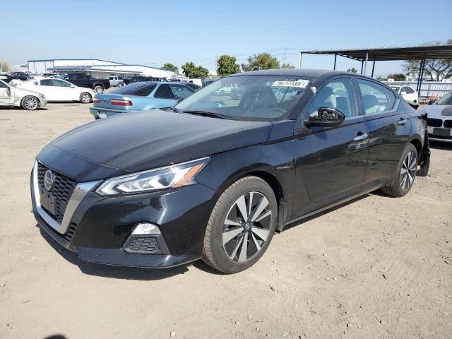 Nissan Altima sv (2022)