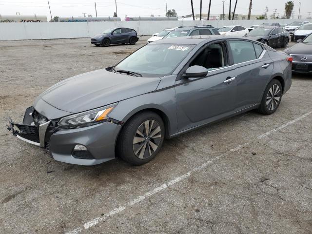 Nissan Altima sv (2021)