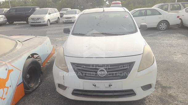 Nissan Sunny (2013)