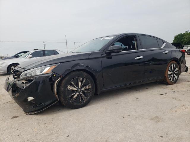 Nissan Altima sv (2020)