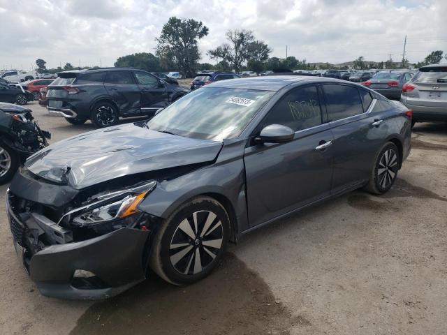 Nissan Altima sv (2019)
