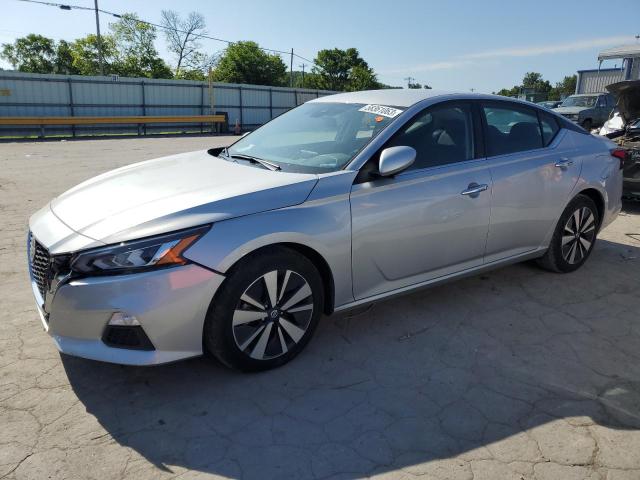Nissan Altima sv (2021)