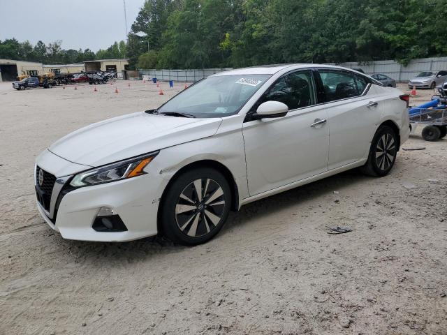 Nissan Altima sv (2019)