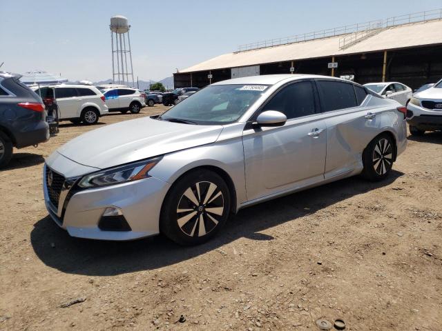 Nissan Altima sv (2022)