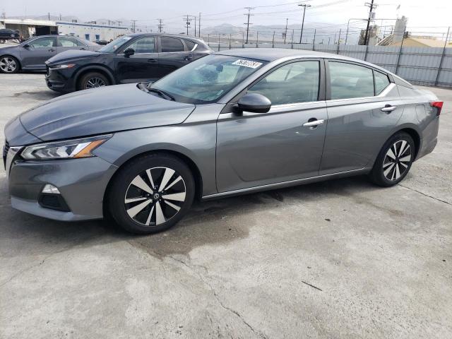 Nissan Altima sv (2021)
