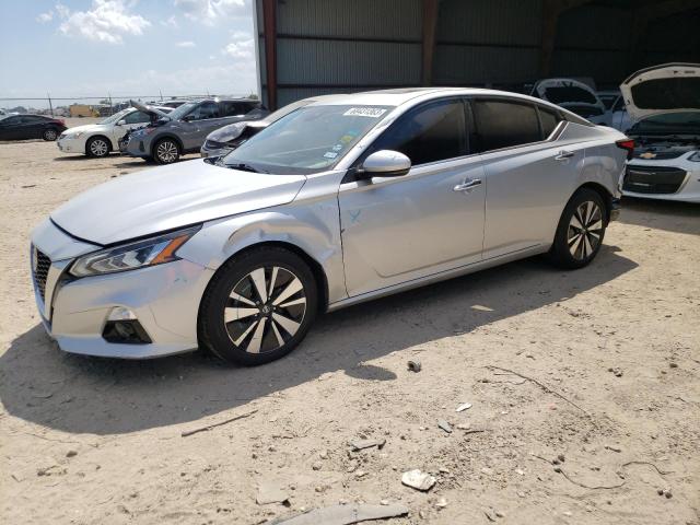 Nissan Altima sv (2019)