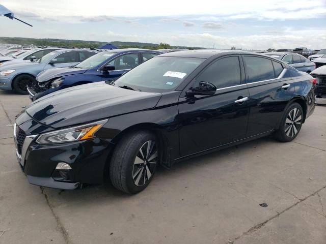 Nissan Altima sv (2020)