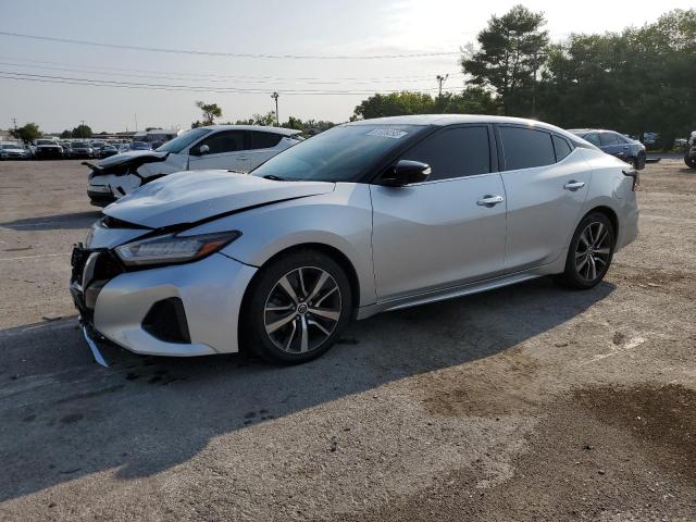 Nissan Maxima sv (2020)