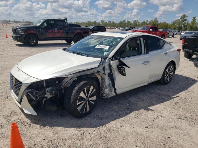Nissan Altima sv (2020)