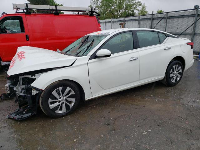 Nissan Altima s (2022)