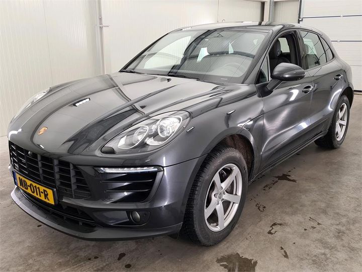 Porsche Macan (2017)
