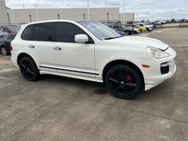Porsche Cayenne gt (2010)