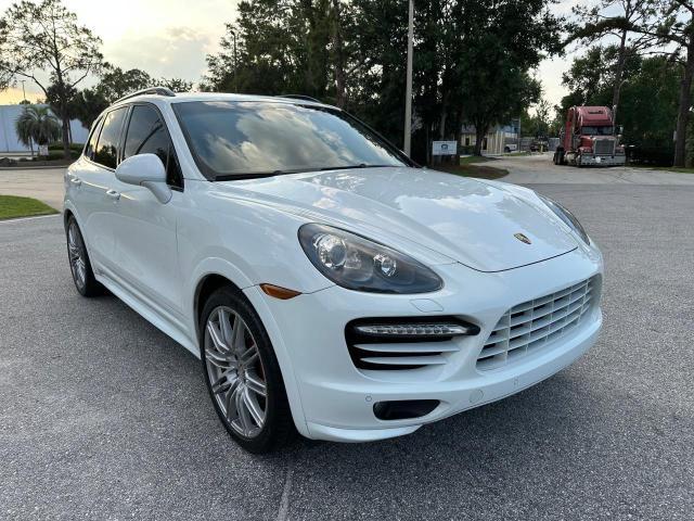 Porsche Cayenne tu (2012)