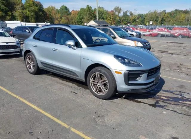 Porsche Macan (2023)
