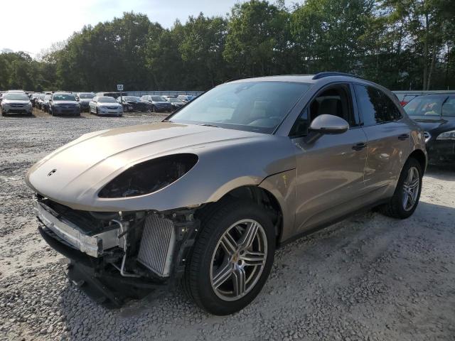 Porsche Macan (2016)