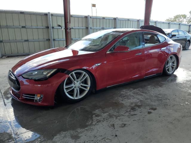 Tesla Model s 85 (2015)