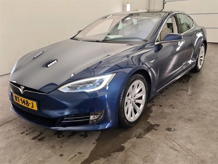 Tesla Model (2018)