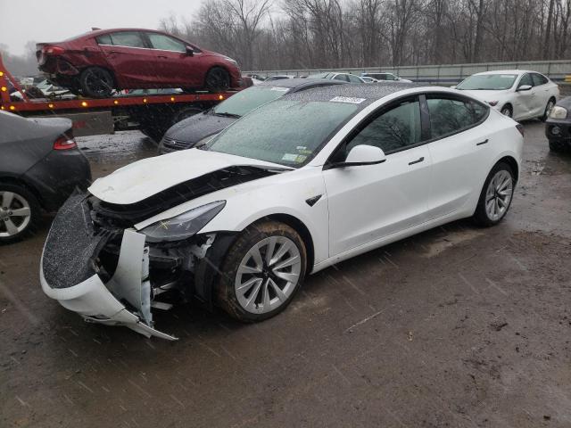 Tesla Model 3 (2022)