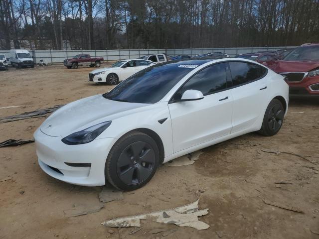 Tesla Model 3 (2022)