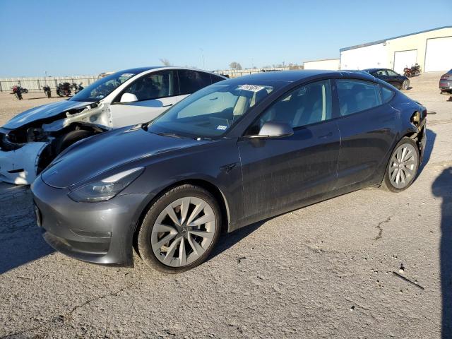 Tesla Model 3 (2022)