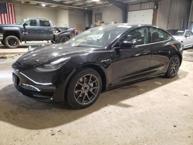 Tesla Model 3 (2022)