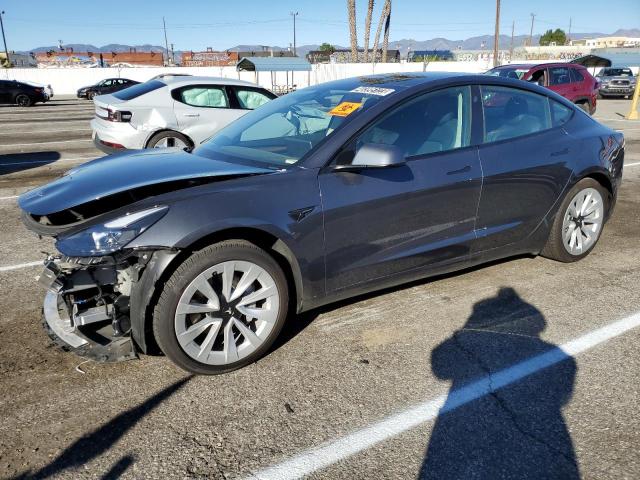 Tesla Model 3 (2022)