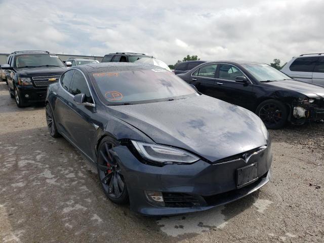 Tesla Model s (2017)