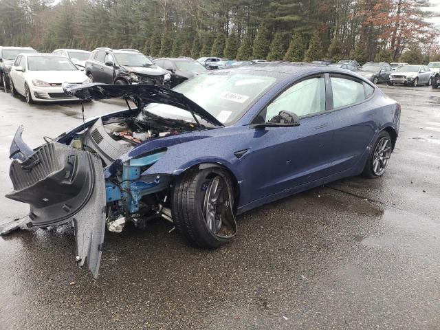 Tesla Model 3 (2022)