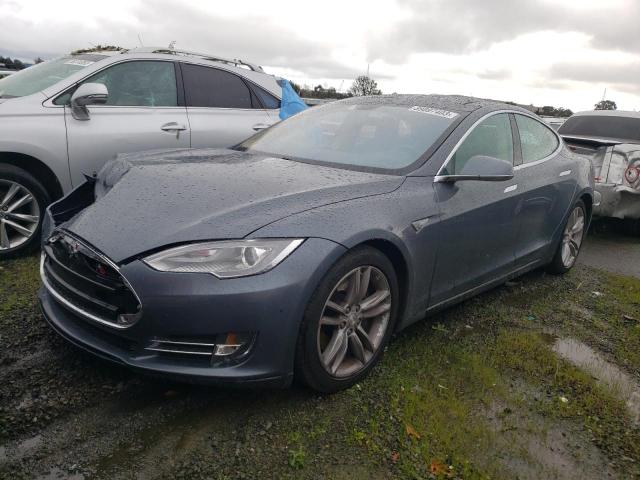Tesla Model s (2012)
