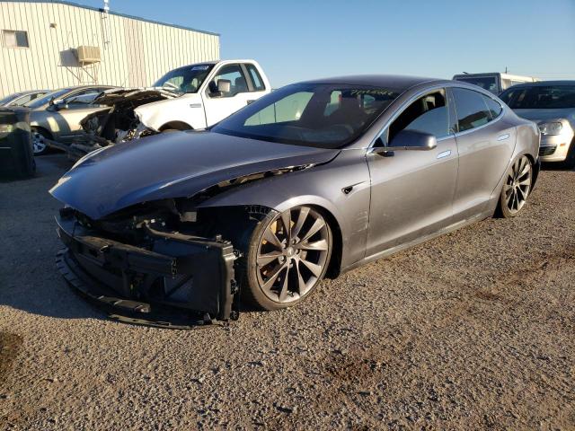 Tesla Model s (2021)