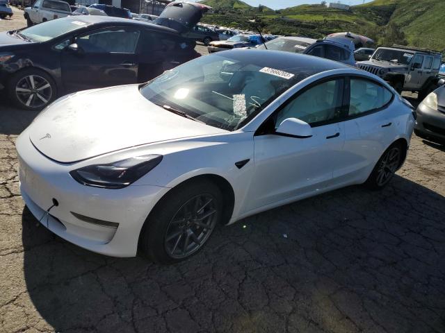 Tesla Model 3 (2022)
