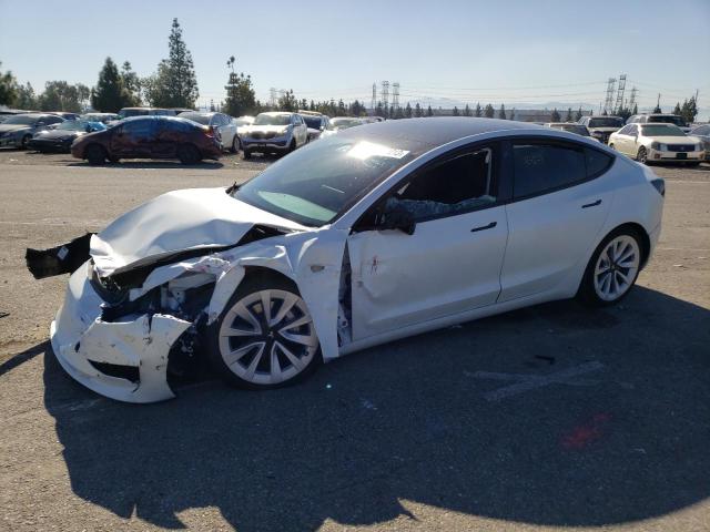 Tesla Model 3 (2022)
