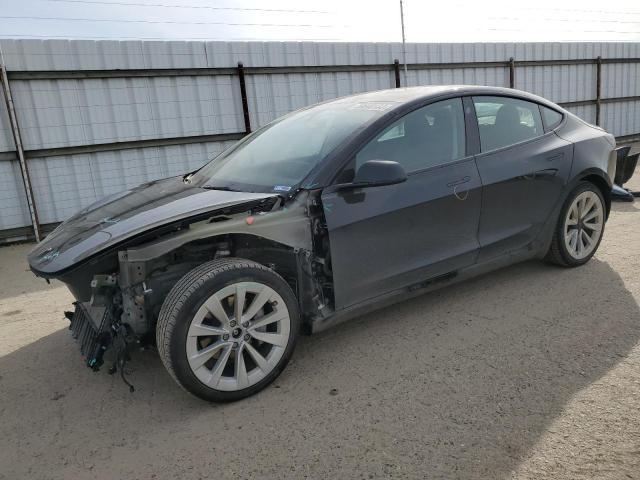 Tesla Model 3 (2022)