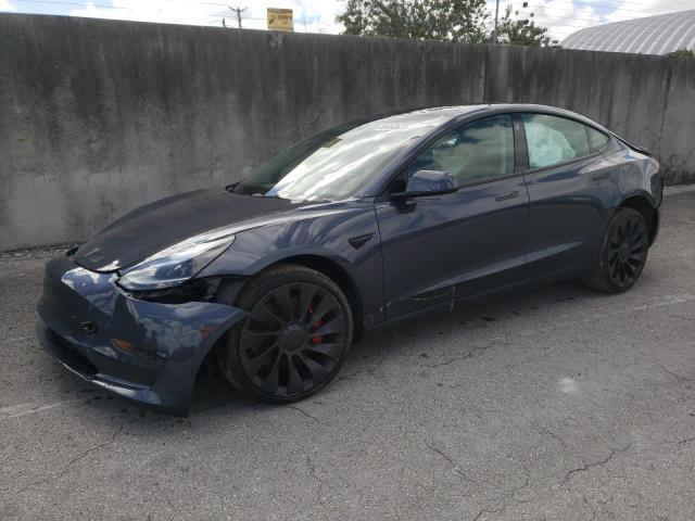 Tesla Model 3 (2022)