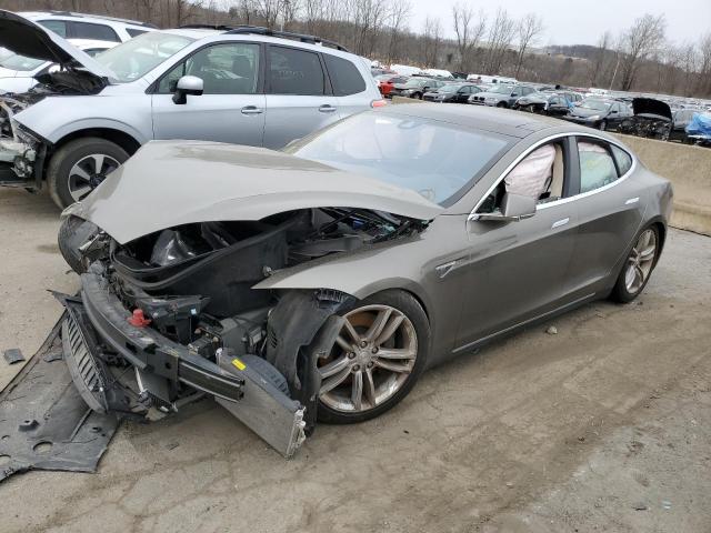 Tesla Model s 85 (2015)