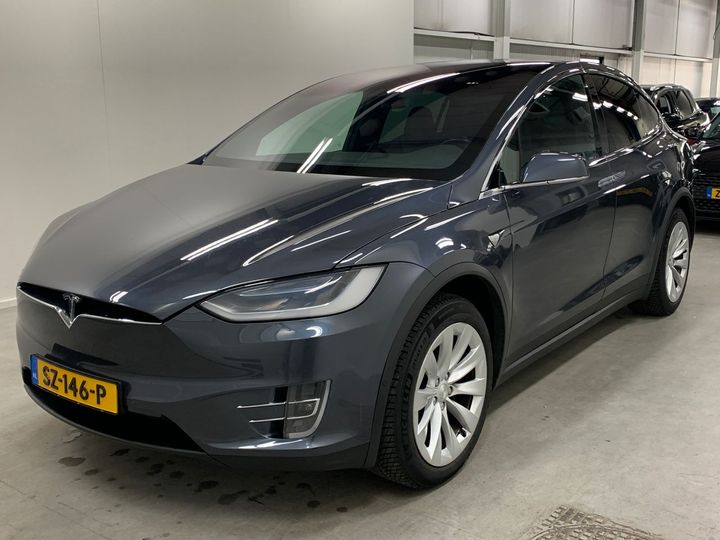 Tesla Model x (2018)