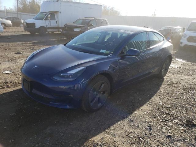 Tesla Model 3 (2022)