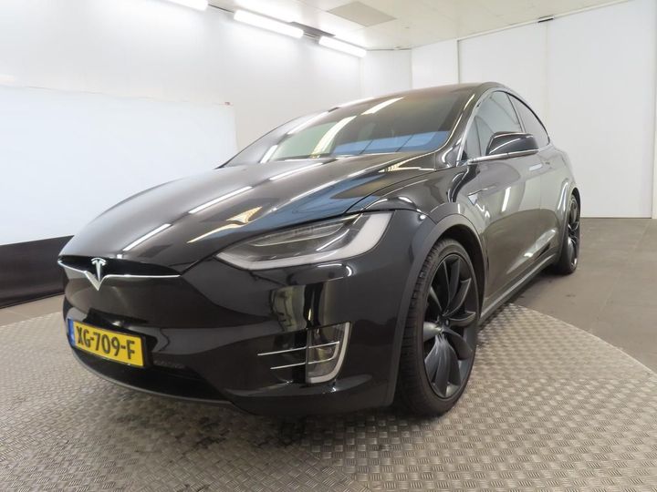 Tesla Model x (2018)