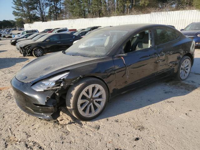 Tesla Model 3 (2022)