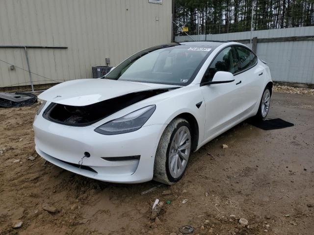 Tesla Model 3 (2022)