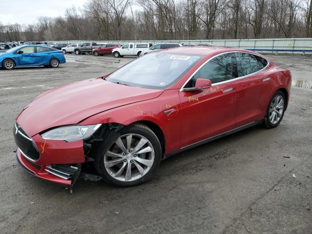 Tesla Model s 85 (2015)