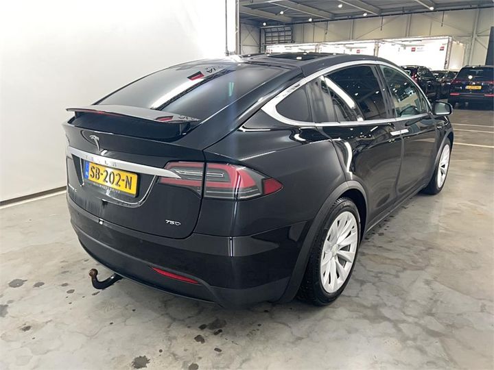 Tesla Model x (2018)