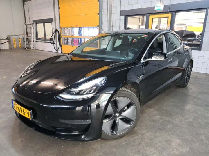 Tesla Model (2019)