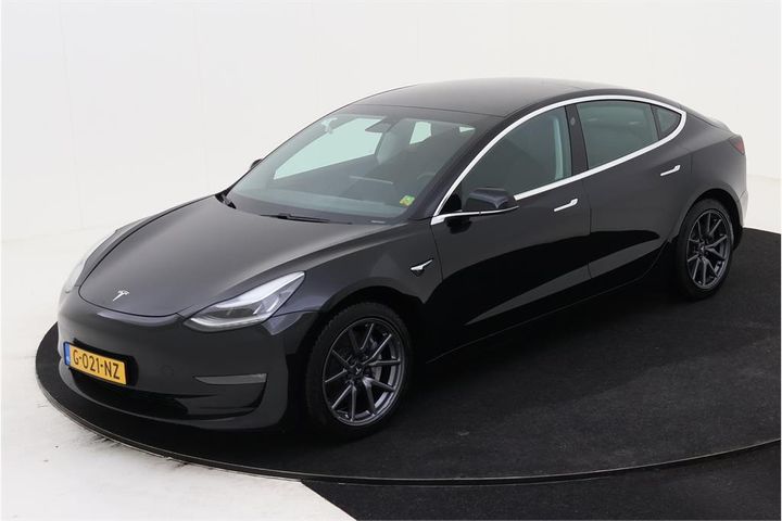 Tesla Model (2019)
