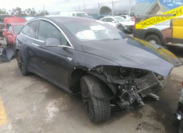 Tesla Model x (2016)