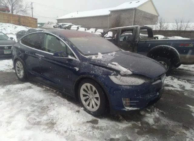 Tesla Model x (2017)