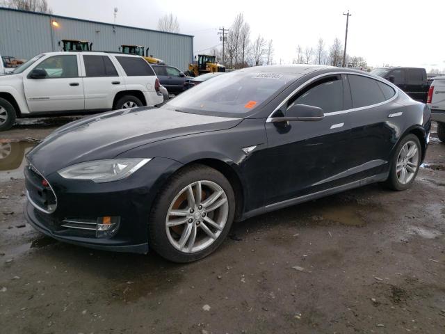 Tesla Model s (2013)
