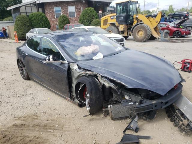 Tesla Model s (2014)