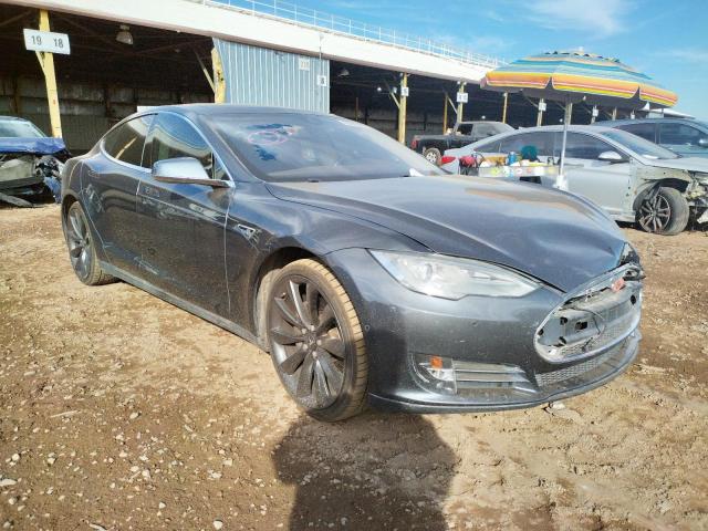 Tesla Model s (2014)