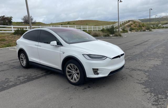 Tesla Model x (2016)